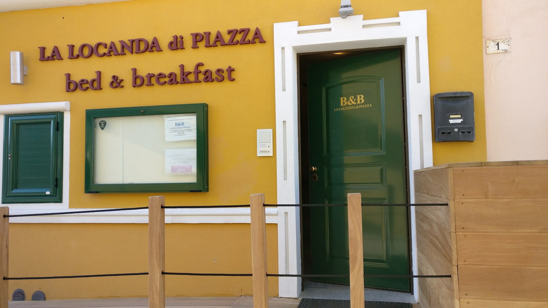 CASA DE HUÉSPEDES PIAZZA
