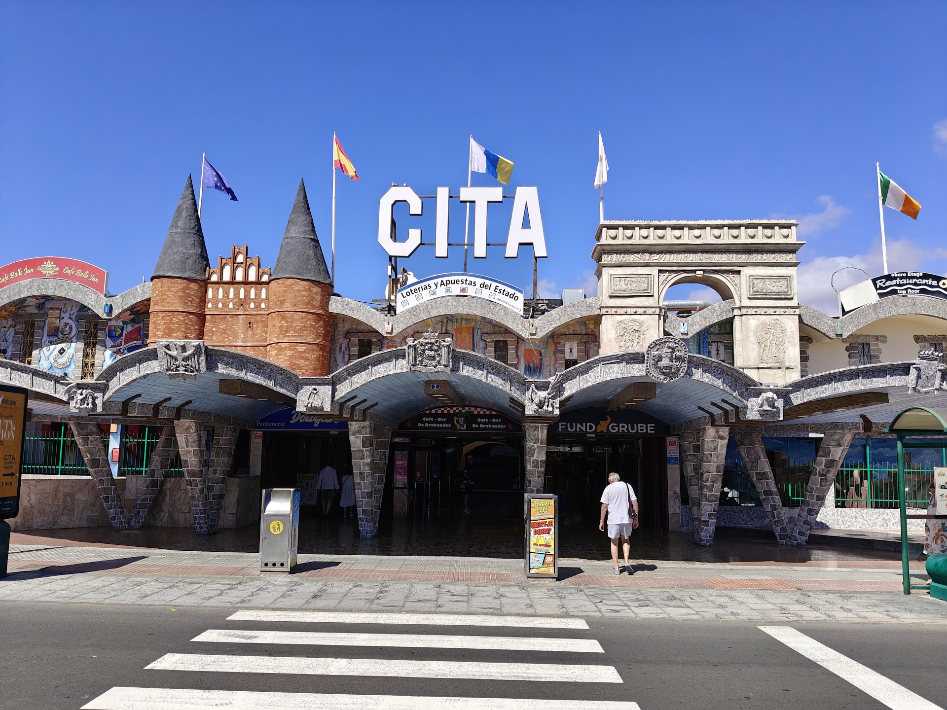 Cita Shopping Center
