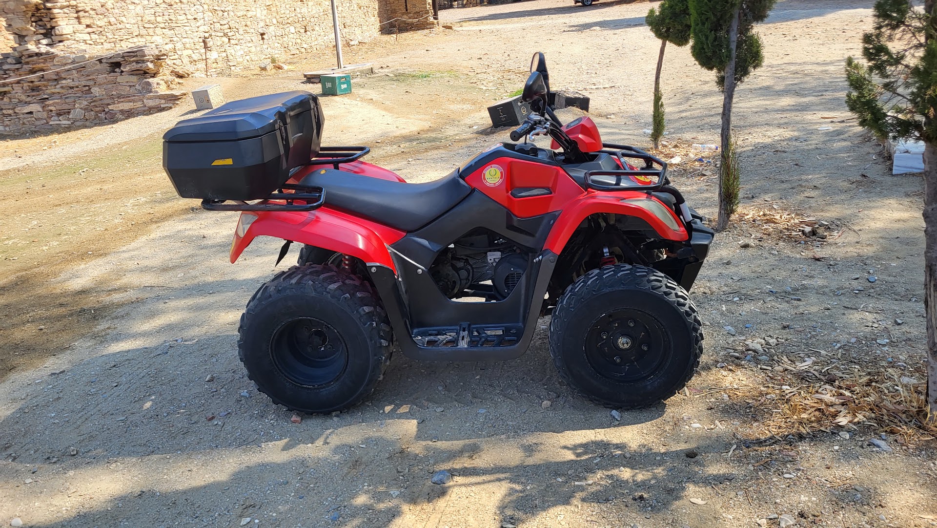 Moto Stelios motorbike and quad rental