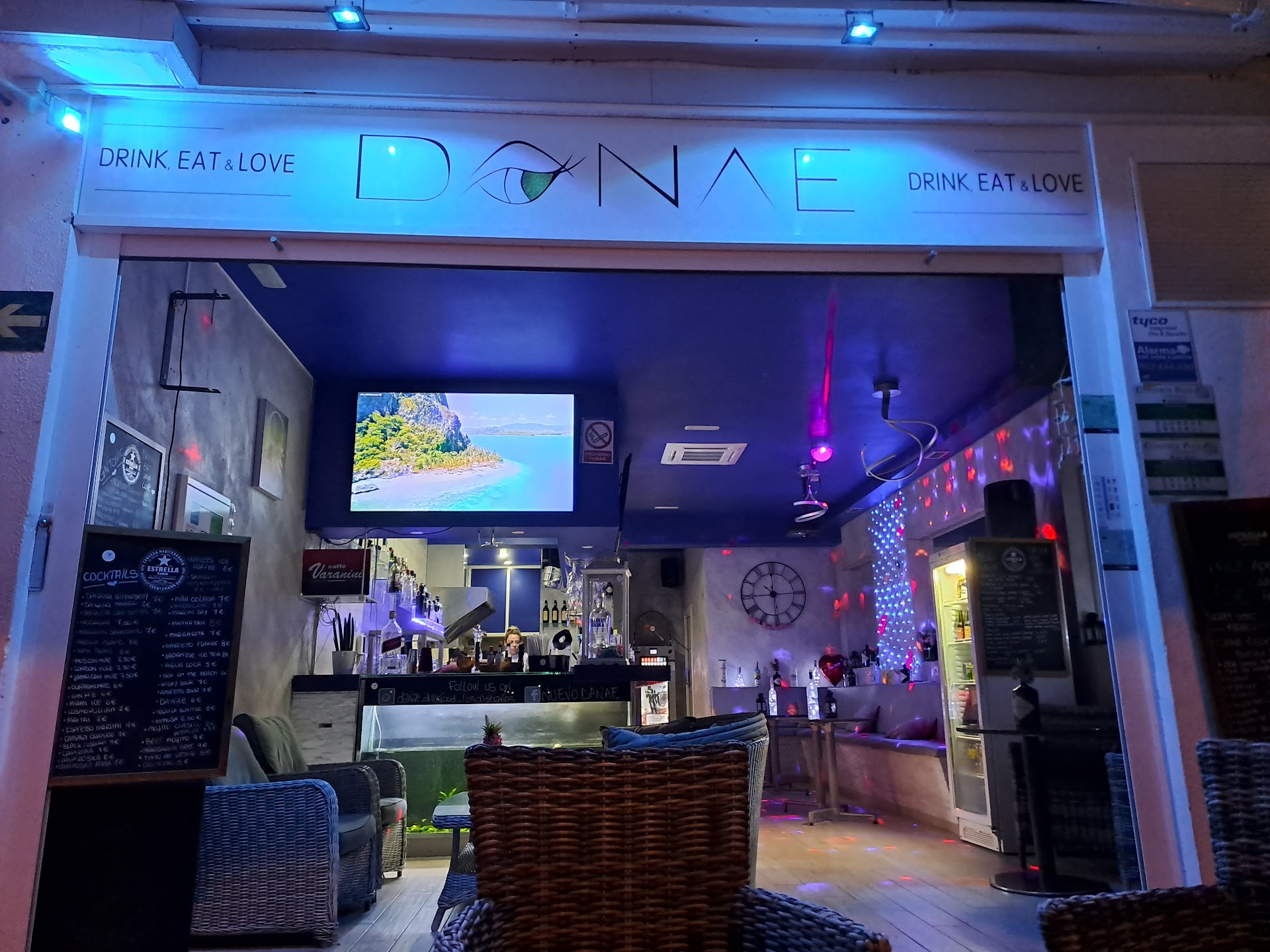 Danae drink eat & love