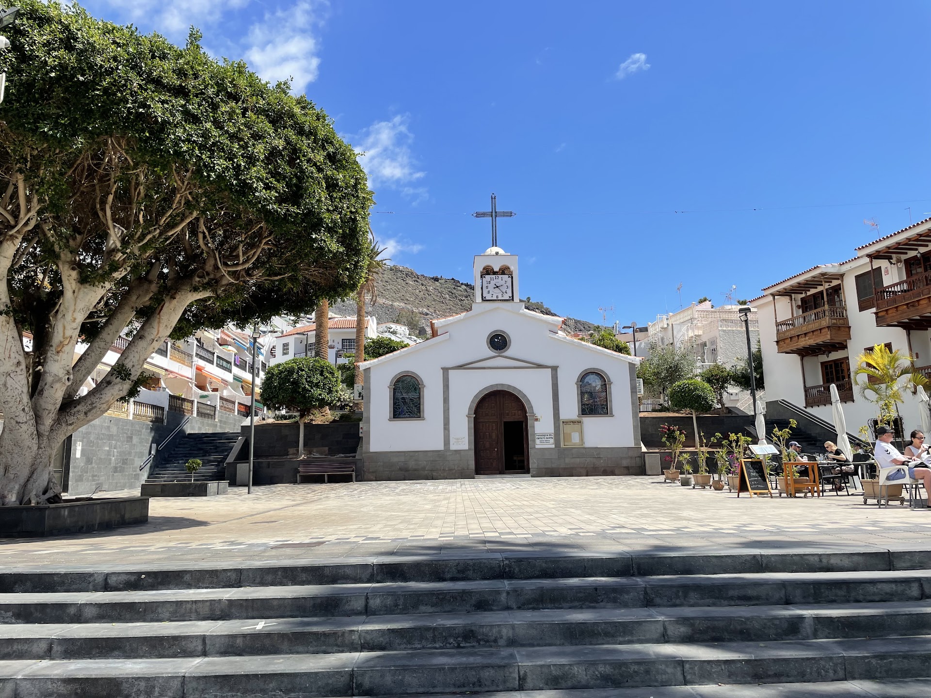 Parroquia del Espíritu Santo - Los Gigantes