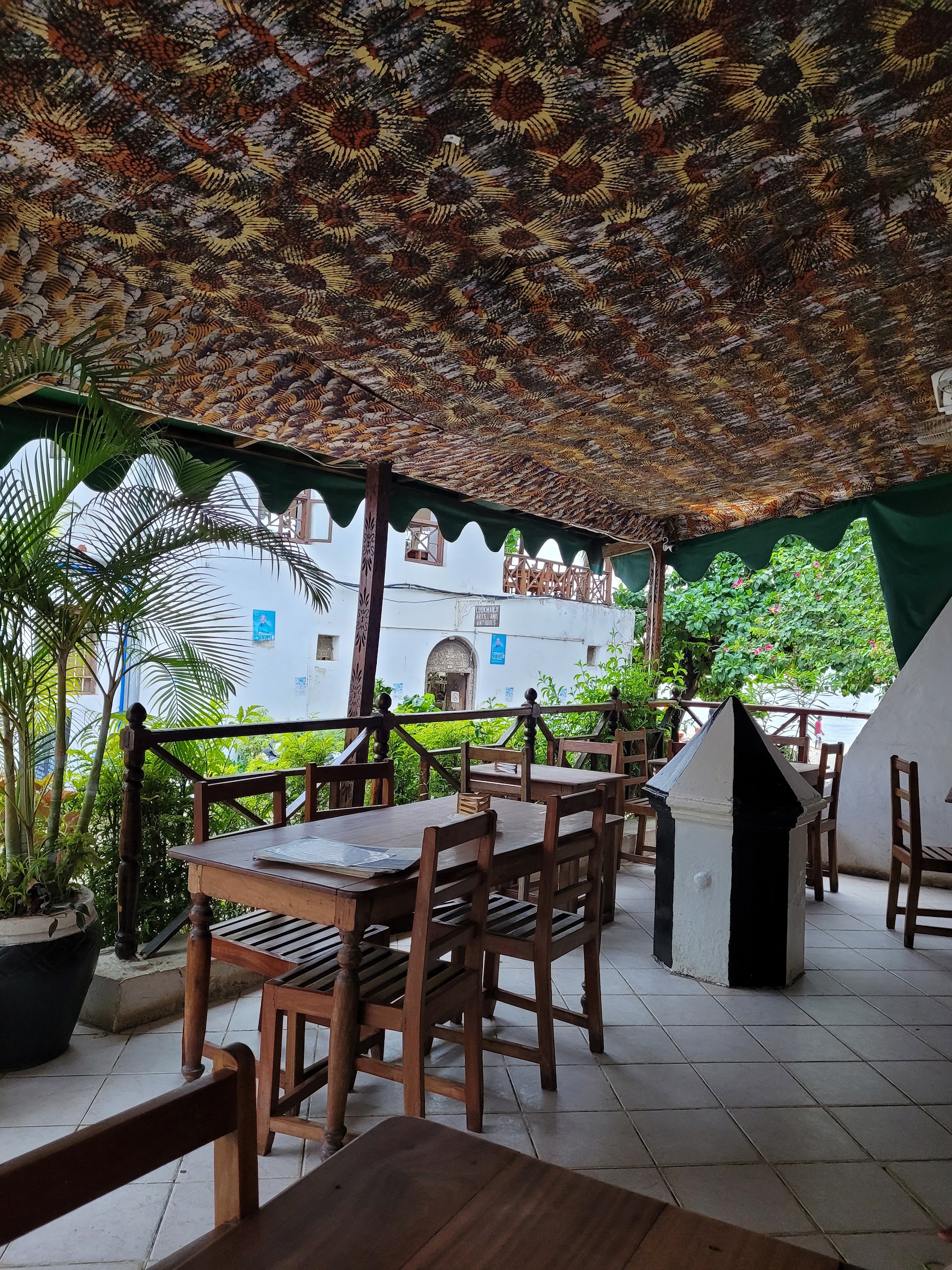 Buni Cafe