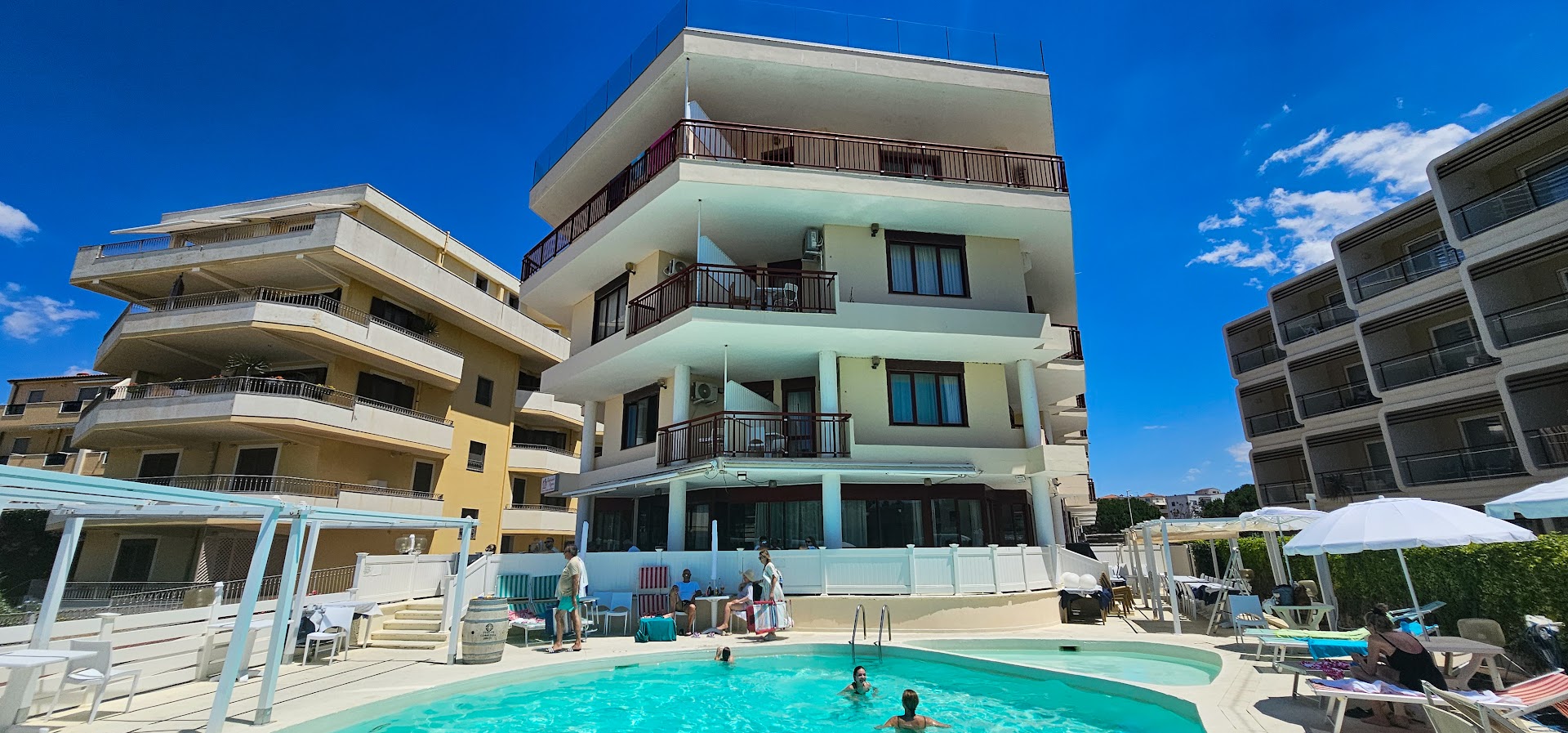Hotel Soleado