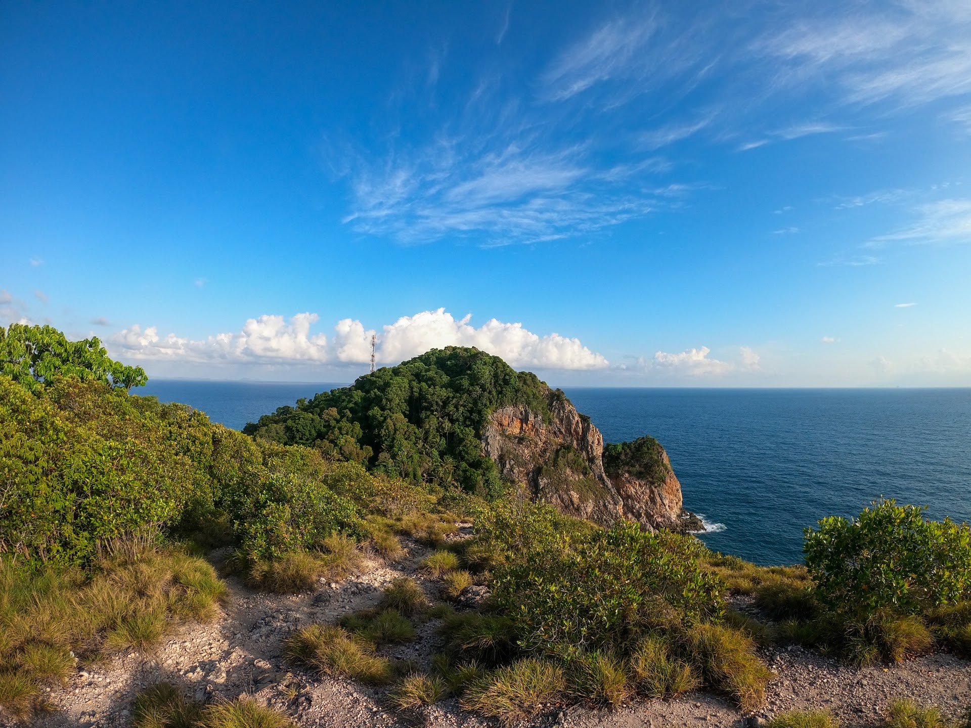 The Peak Of Rawa Island
